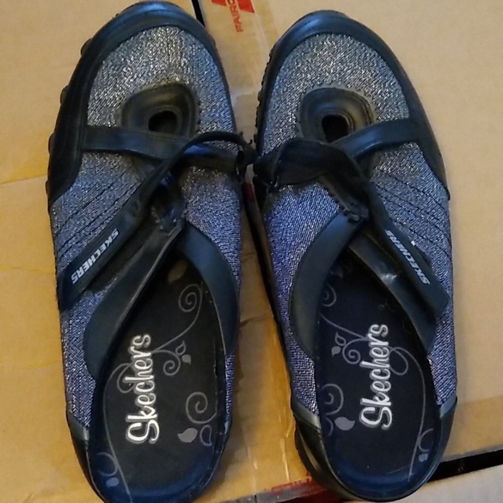 Sketchers slip on backless sneaker. Size 7